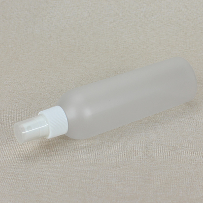 Custom Logo Plastic Cosmetic Bottles , 250ml Plastic Airless Spray water Bottle
