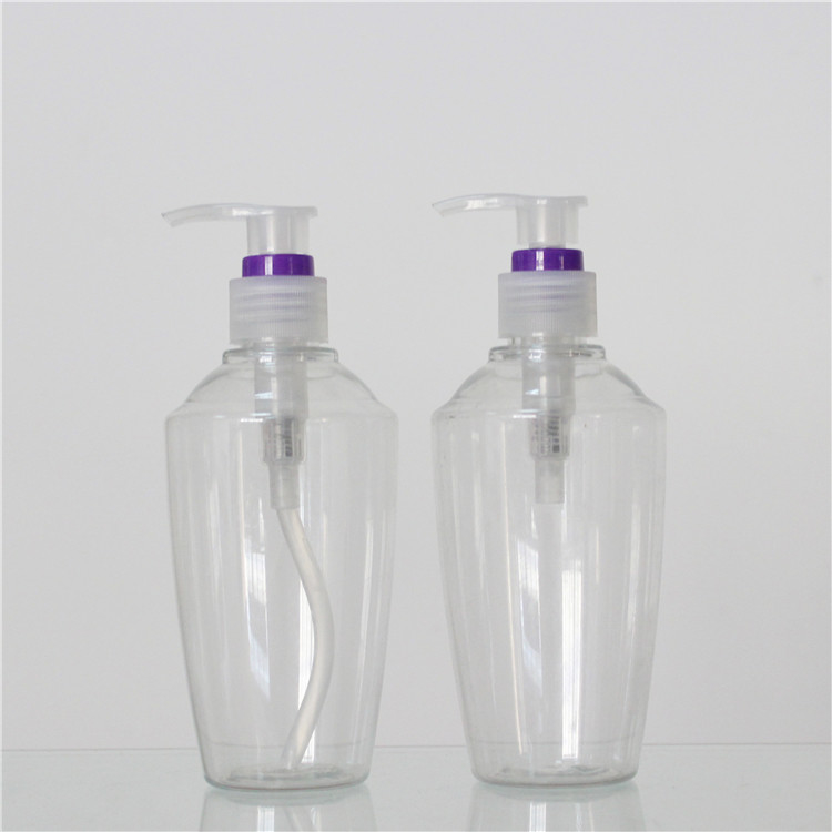 Clear 250ml PET Lotion Bottle Cosmetic Container With Pump For Shower Gel